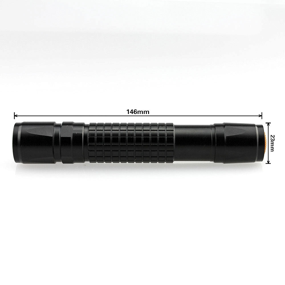 Two in one focusing flashlight