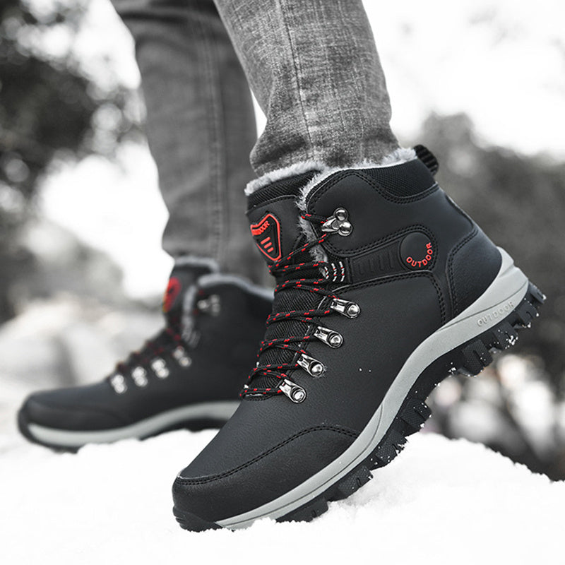 Men Warm Plush Hiking Lace-up Shoes