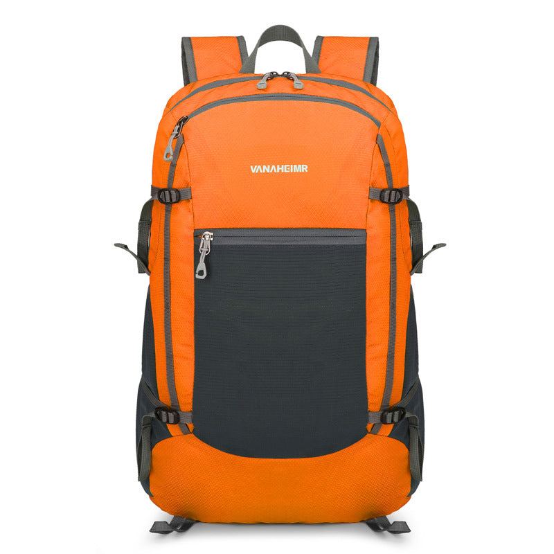 Men's Lightweight Folding Hiking Backpack