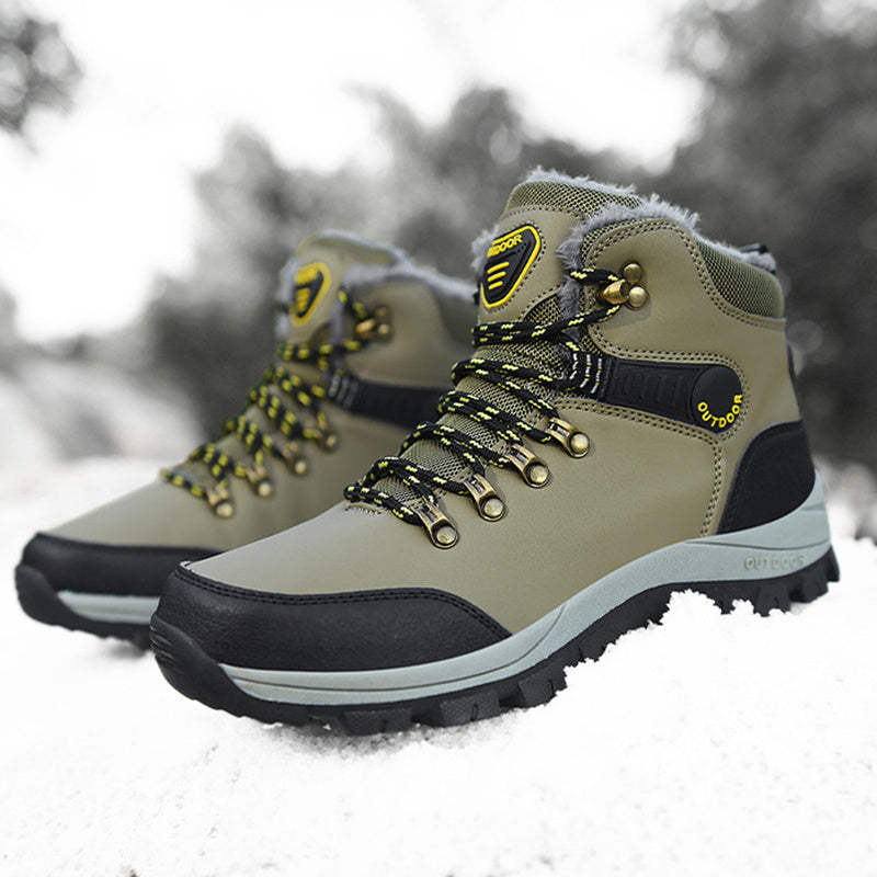 Men Warm Plush Hiking Lace-up Shoes